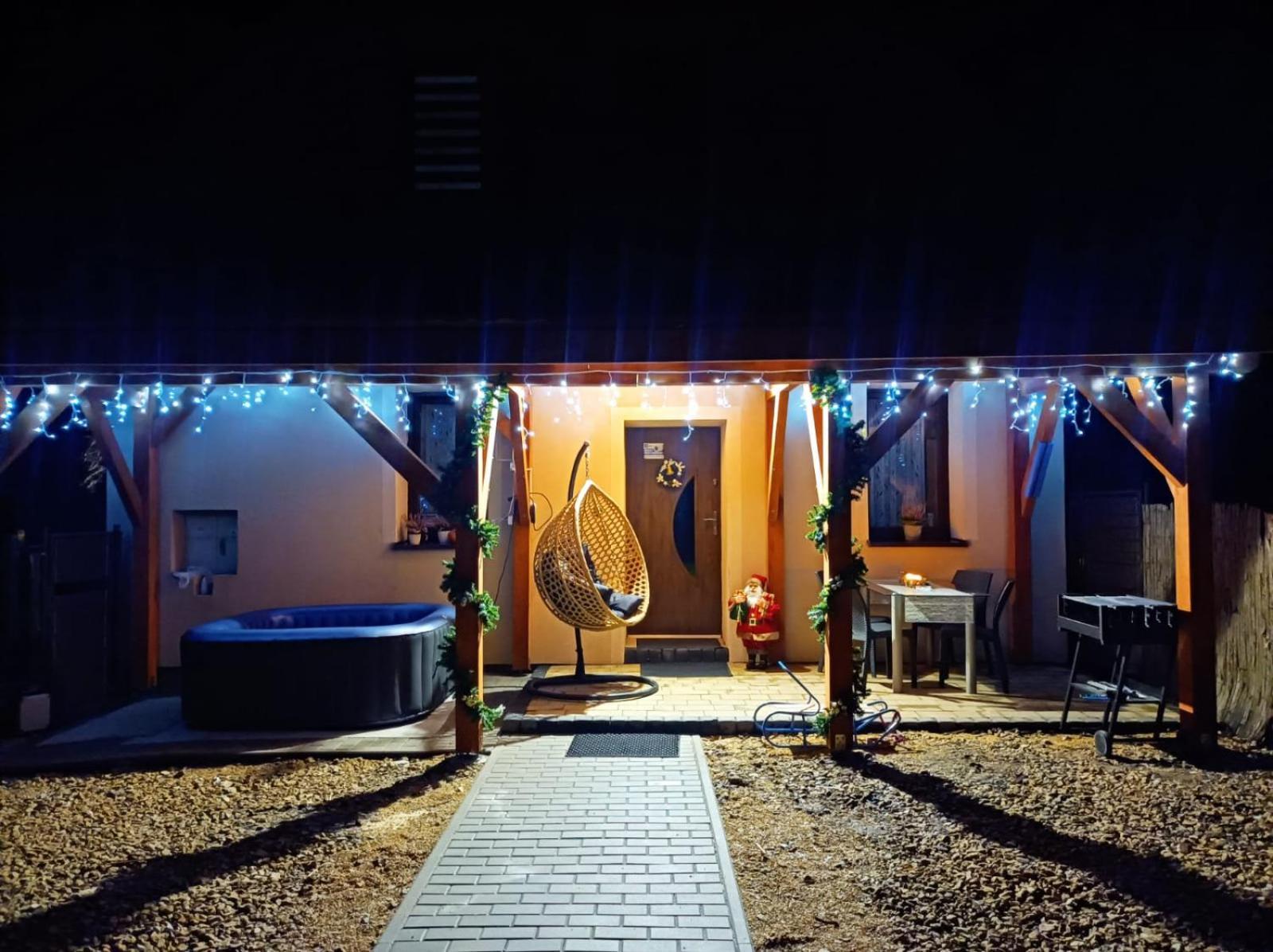 Dom Wakacyjny Gajowka Z Ogrodem Rzyki Exterior photo